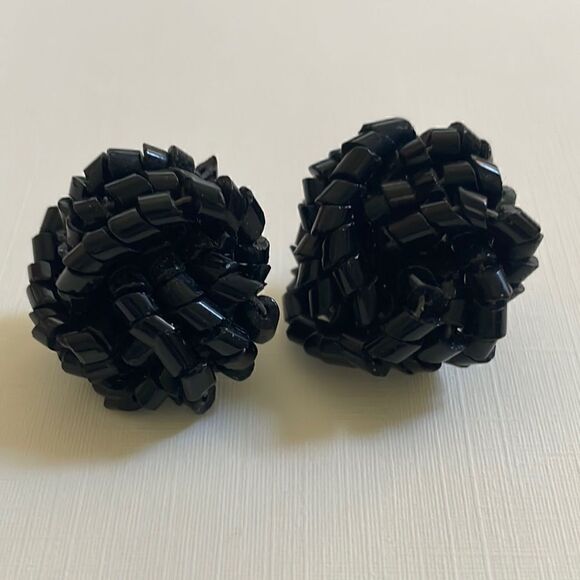 Vintage earrings  - Picture 1 of 3